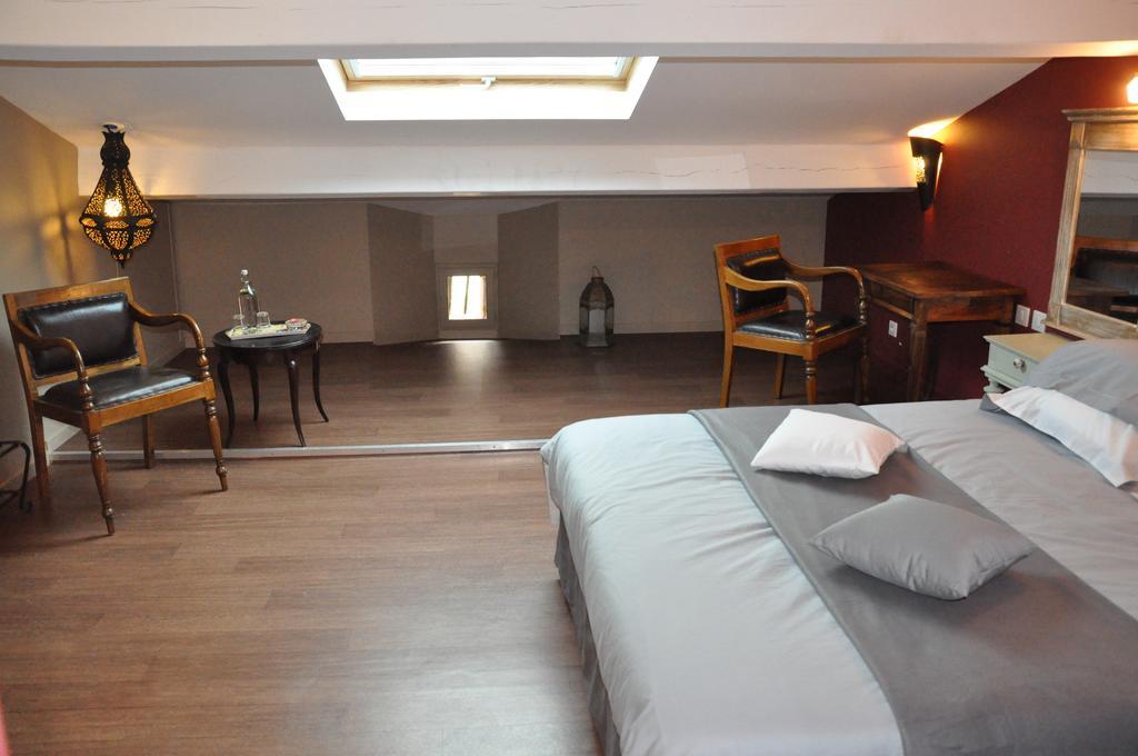 Welke hotels liggen het dichtst bij Luchthaven Parijs-Charles de Gaulle? Caraman Kamer foto